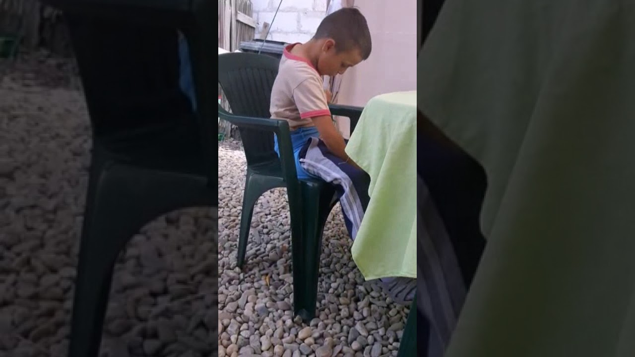 Florinel sa tuns la o fata de 83 ani isi a facut lista cu Dusmani si vorbeste la telefon cu taicasu