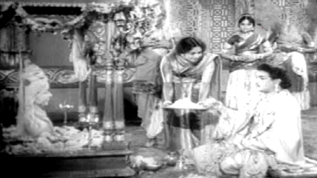 ఇంతటి శివ భక్తుడిని మీరు ఇంతవరకు చూసి ఉండరు. | Paramanandayya Sishyula Katha | NTR ,Sobhan Babu