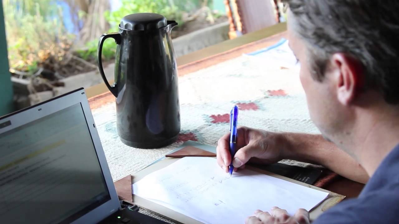 Recria de Bezerras de Leite, uma fase de alto custo - Programa Valeu Vallée