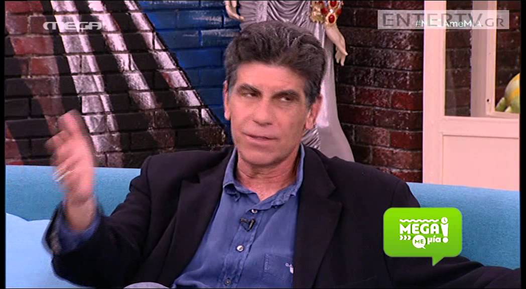Entertv: Γιάννης Μπέζος: «Νομίζω ότι η χώρα έχει ένα μεγαλύτερο πρόβλημα από...»
