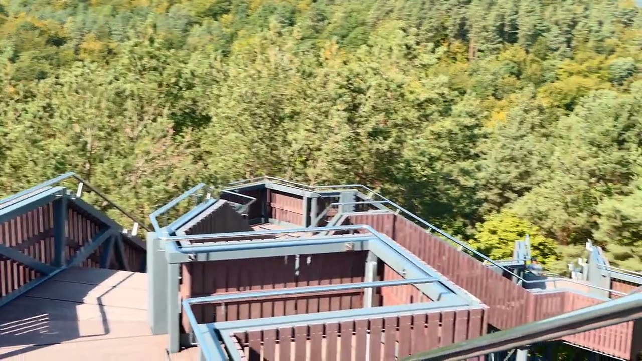 Widok z Platformy Widokowej na Górze Markowca w Rumi.