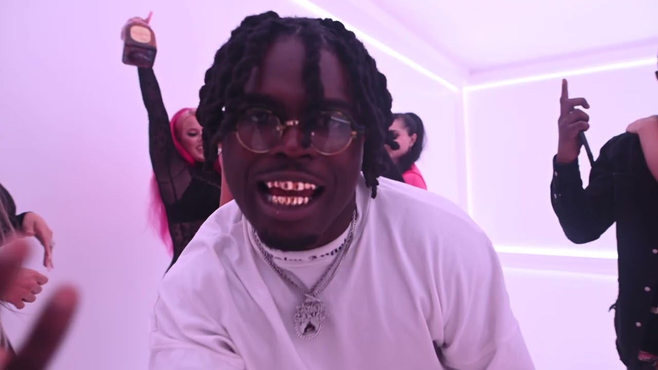 Young Deji - I Will [Official Music Video]