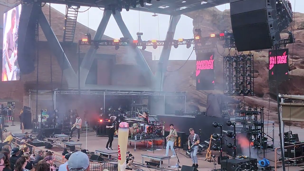 Mayday Parade - Three Cheers For Five Years (Live at Red Rocks)