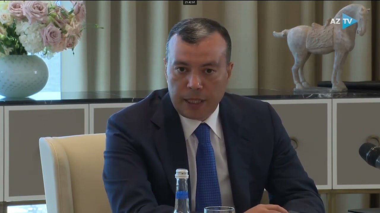 Sahil Babayev sosial sahədə atılan mühüm addımlar haqqında müşavirədə məruzə edib.