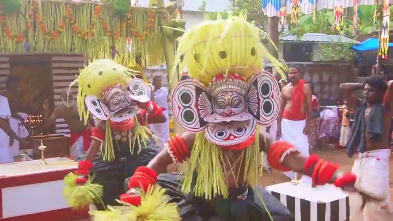 Theyyam @ calicut kuttichathan thira kakattukulanghara sree bagavathy temple edakkad kunduparambu