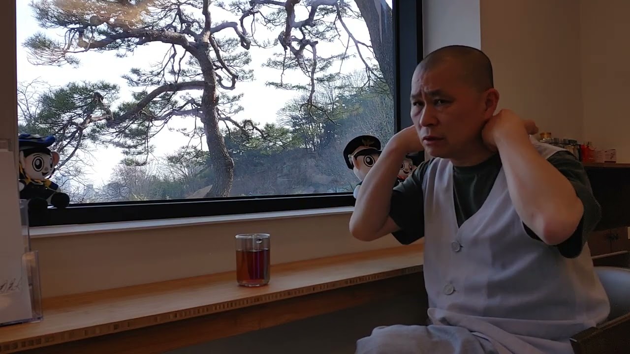 유튜버의 시대, 훈수는 쉽다, 사기꾼, 야바위꾼, 잘 알려진 이라면 숙고하여 행하는 것이 좋다.