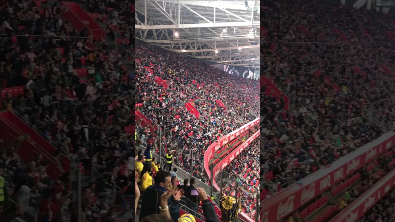 Afición Ud las palmas, hola don Pepito y San Mamés hace la ola.