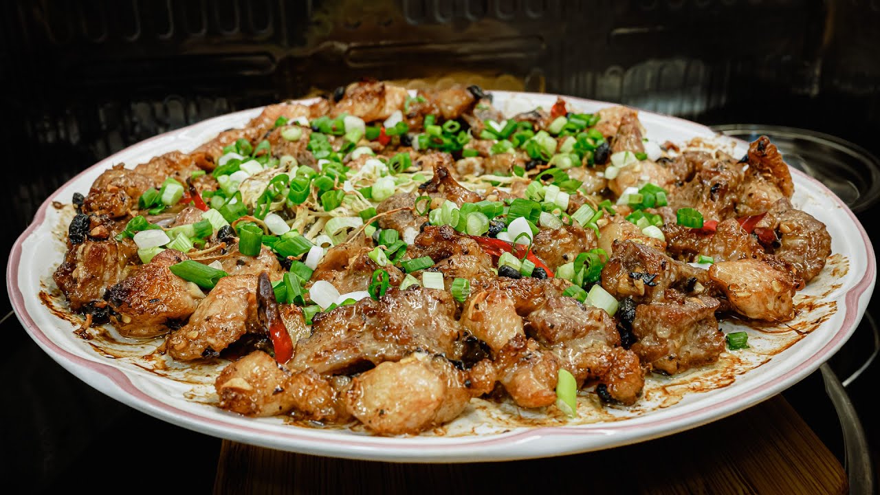 廣東話影片｜咸魚乾蒸排骨｜再次復刻粵菜美食，這次使用不同部份的排骨，加入點心的專業技巧，還是能100%復刻香港消失了的美食！而且還能省錢！