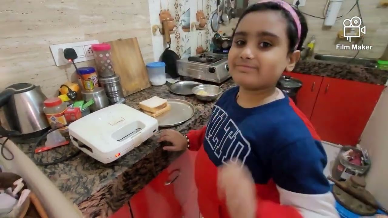 How to make a #bread sandwich with mashed  potato in sandwich maker