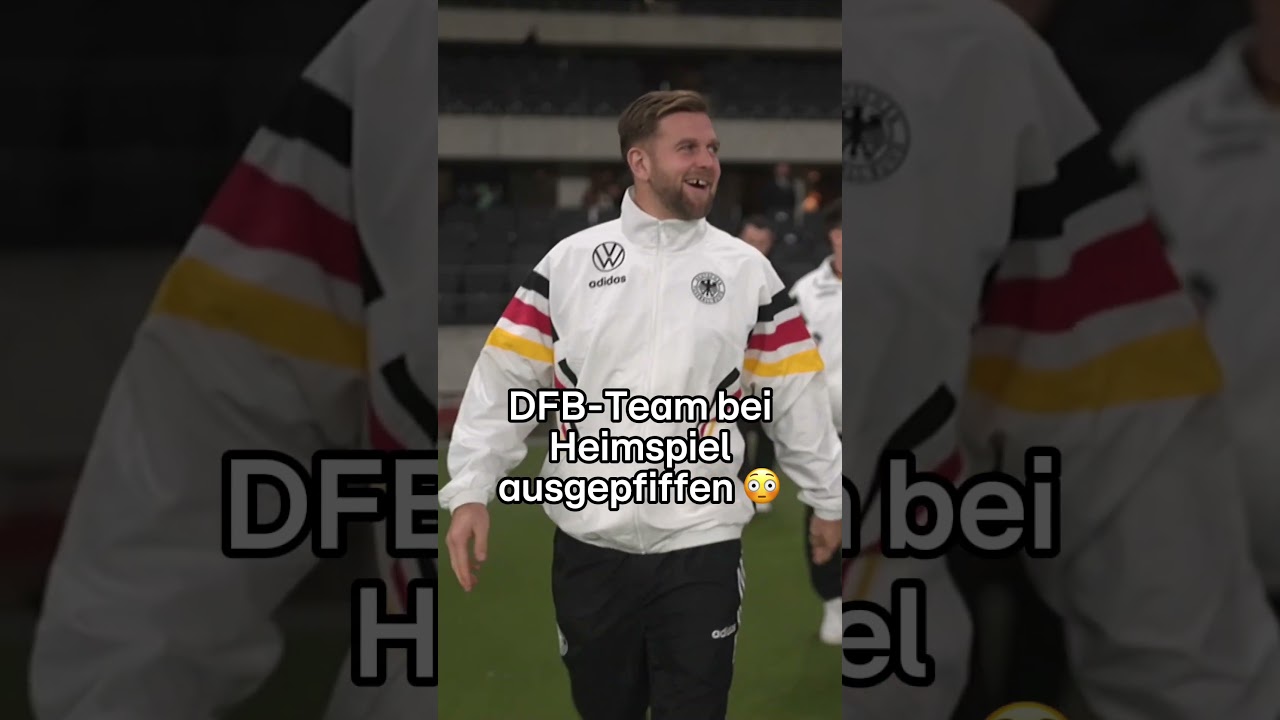 Ein herzliches Willkommen klingt irgendwie anders #deutschland #t&uuml;rkei #dfb #dfbteam #pfiffe