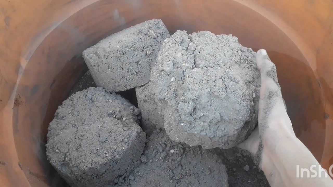 bajri mud clay 🔥💦😴💯 Dustiest crumbling dry in tub+water smokey dusty mouthwatering ASMR crumbling 💦💦