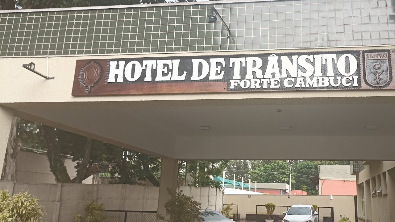 ficamos no Hotel de tr&acirc;nsito do Exercito!!!! em cambucin