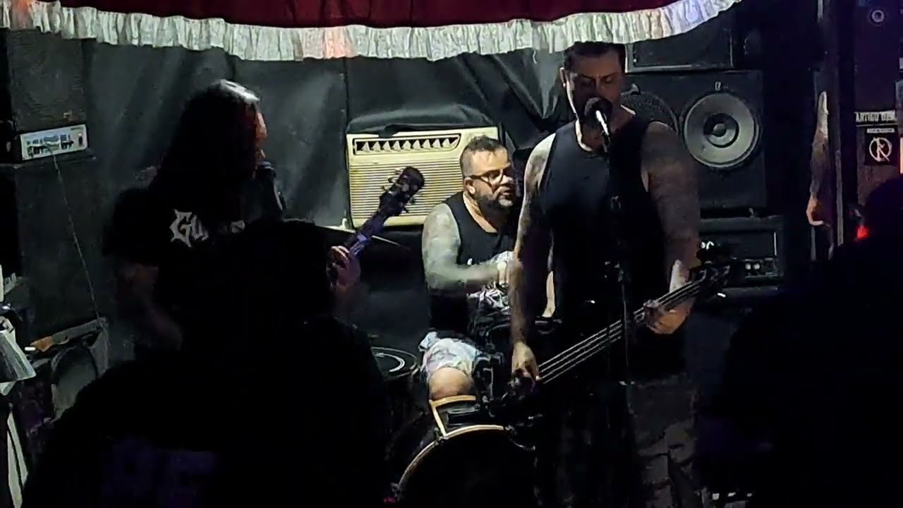 Reexista @ Studio Phábiño 29/11/2025 Santos/SP  -   ao vivo