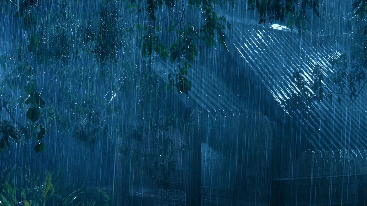 Дождь на жестяной крыше для сна • Глубокий сон под проливным дождем и громом на металлической кры...