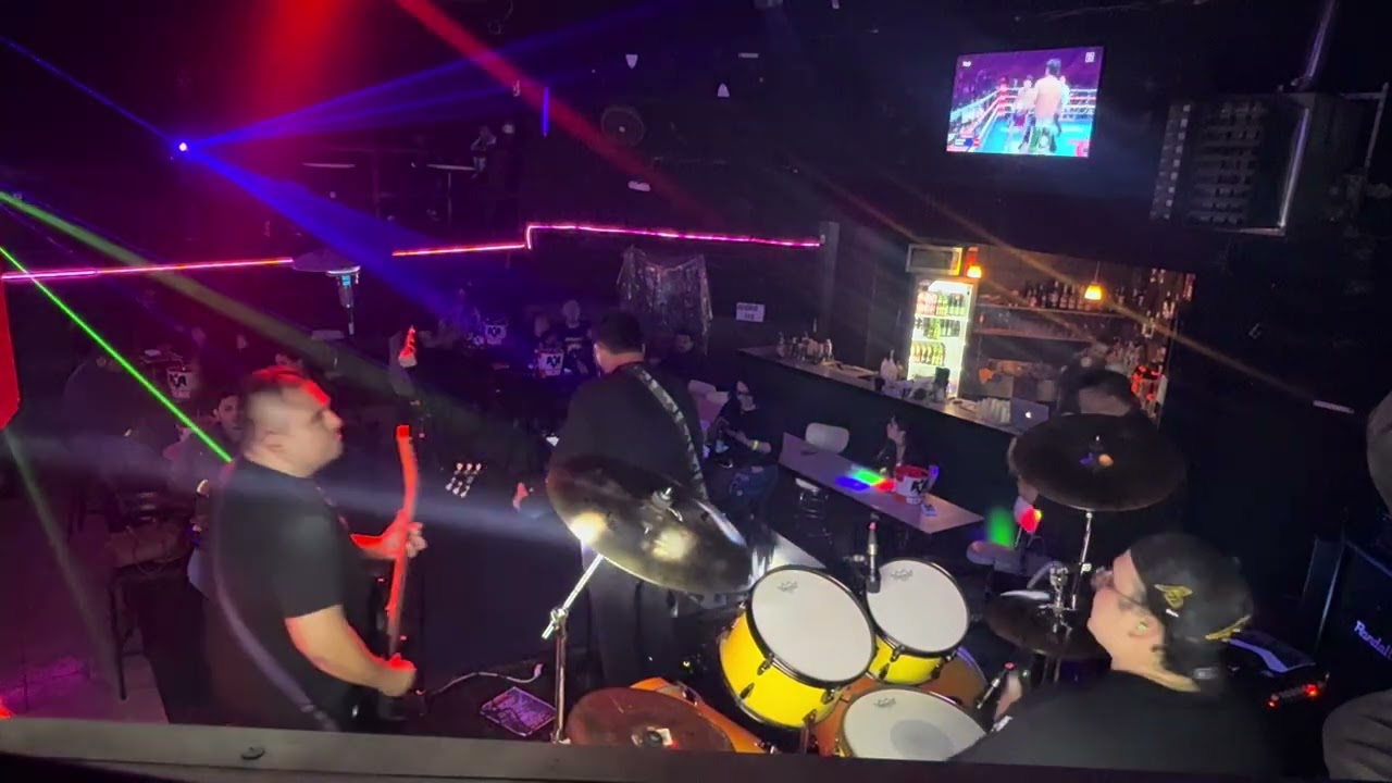 Welcome home Sanitarium live, #metallica #live #rock #viralvideo #funny #enjoy #life #friends 