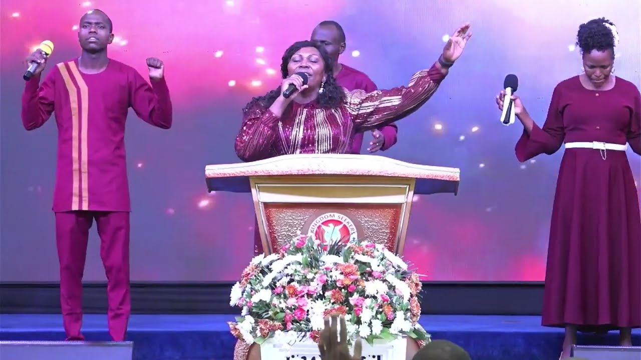 Powerful LIVE Worship with Pastor Ann Thuo