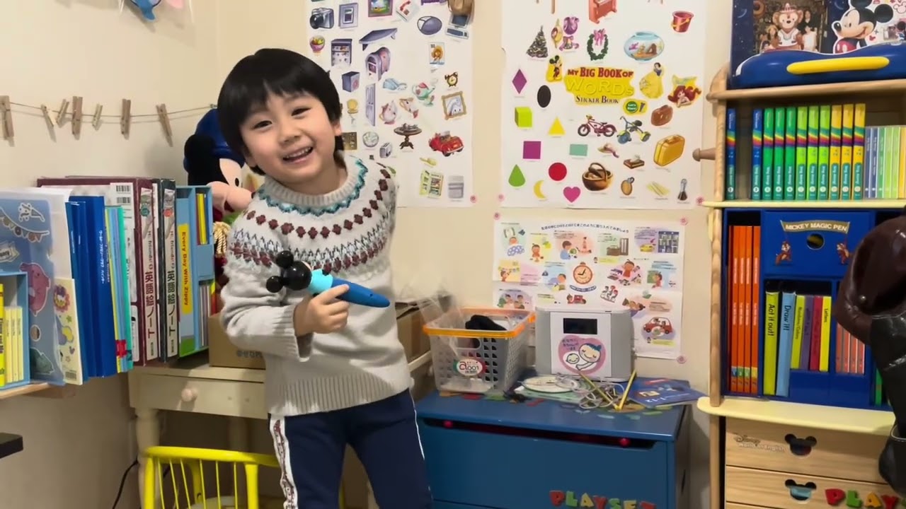 DWE ディズニー英語　単語を覚えて発音する保育園児　ローバッテリー