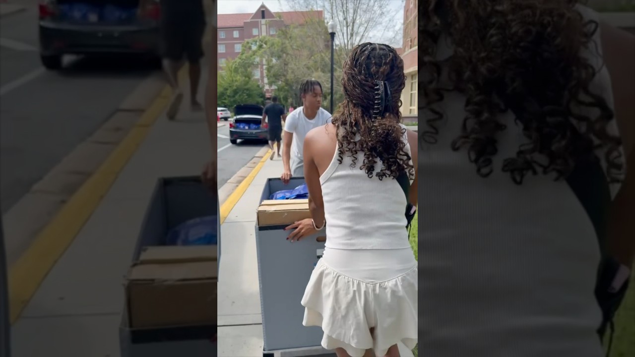 COLLEGE MOVE IN VLOG!📦&hearts;️💛 #moveinday #collegemovein #collegemoveinday