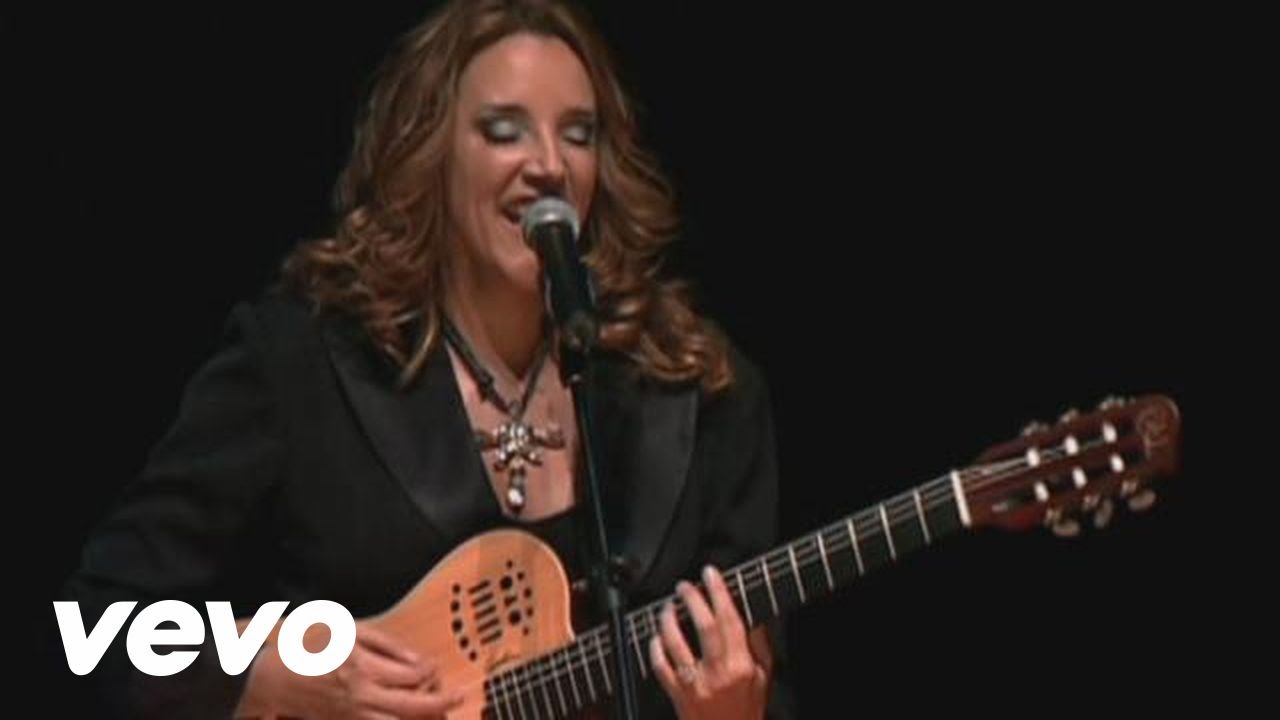 Ana Carolina - Um Edifício no Meio do Mundo (Ao Vivo)
