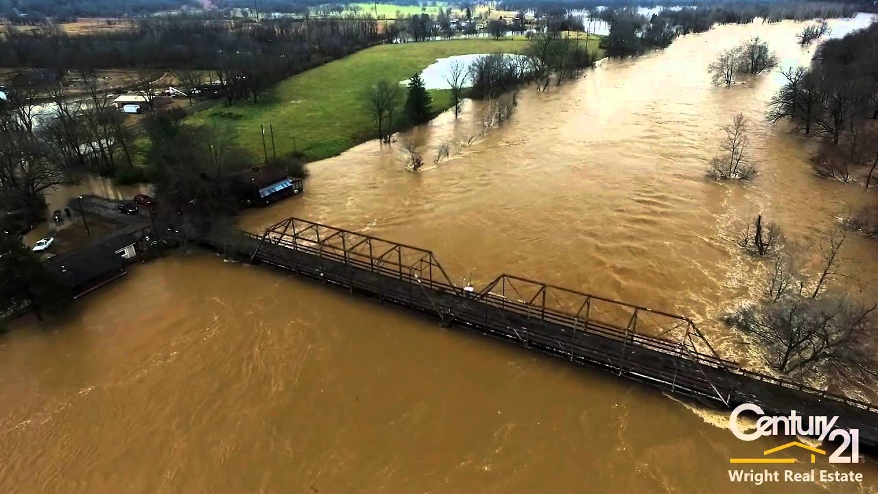 Illinois River Unprecedented Flood - Drone Footage December 2015