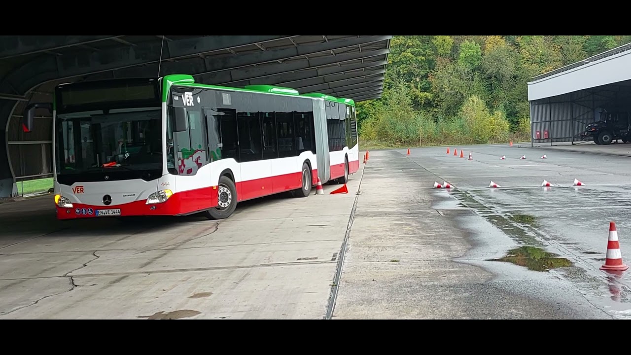 Fahrsicherheitstraining 2021für Linienbusse,  der VER Mitarbeiter in Hemer,