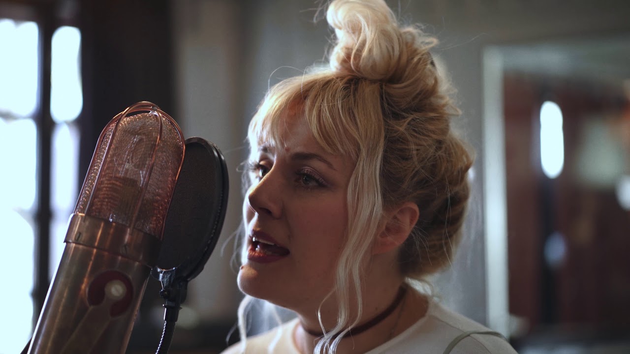 Maja Francis - Anxious Angel (Acoustic)