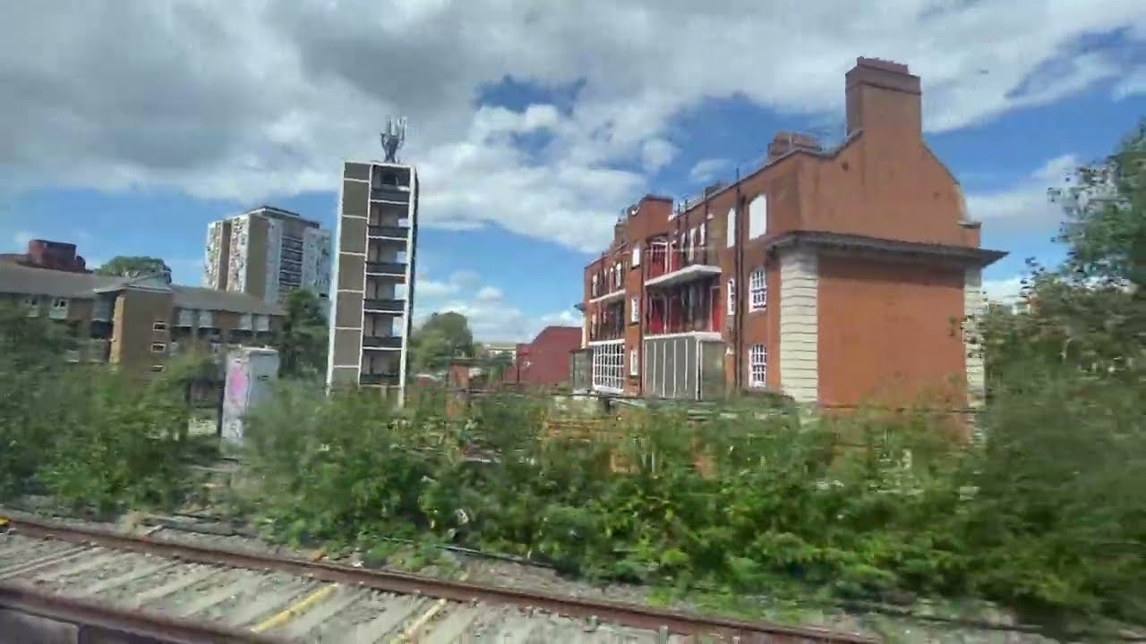 London Victoria to Denmark Hill Via Train