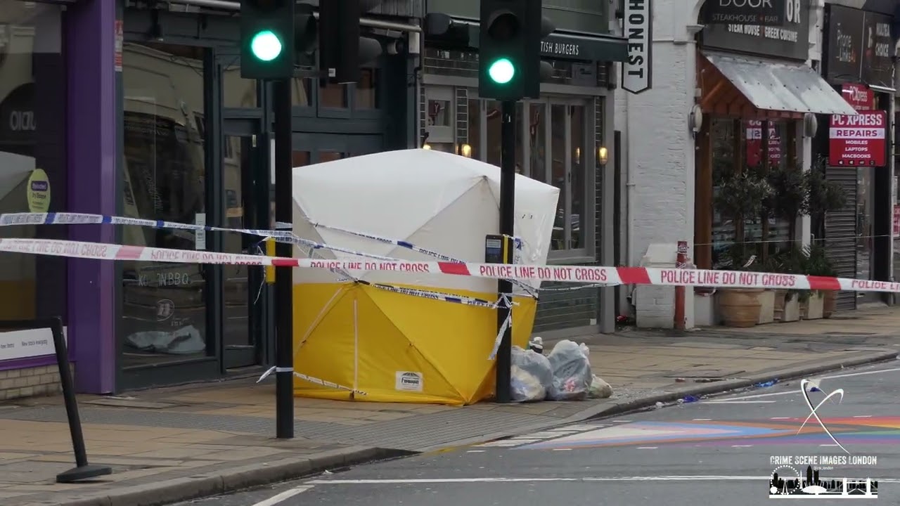 22/2/26 Murder Investigation-Fatal Stabbing-Male 40s Died at Scene. The Broadway, Wimbledon, SW19