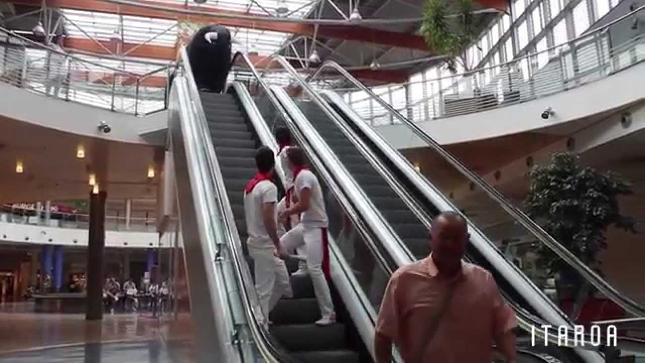 Encierros de San Fermín en Itaroa