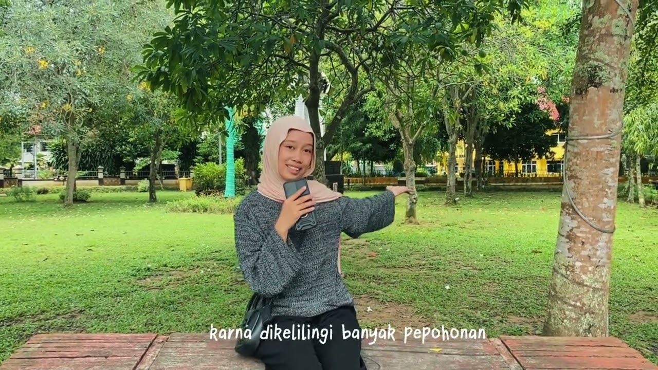 Menikmati Udara Segar di Taman Cendana#mulok 