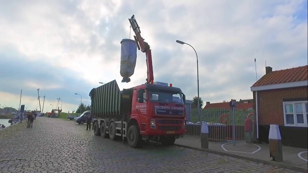 Semi-ondergrondse containers