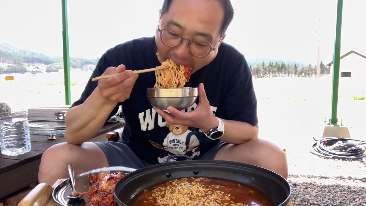 시골에서 먹는 첫 라면 ~^^