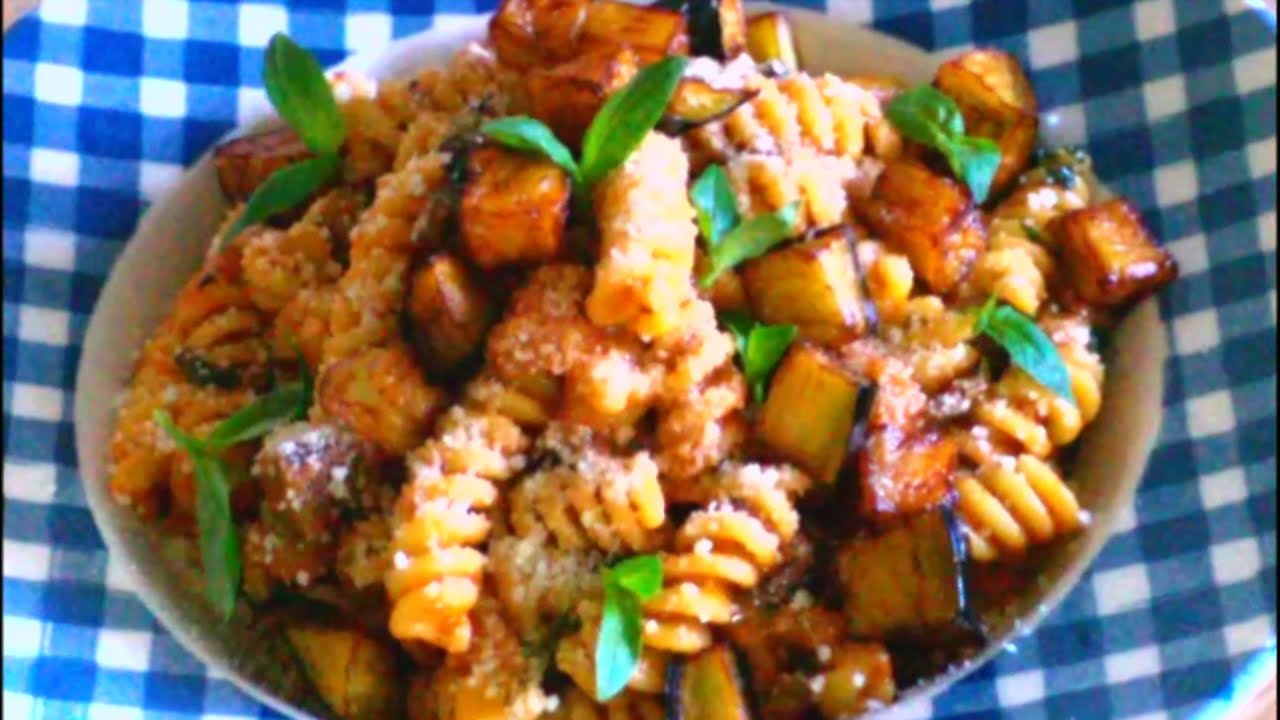PASTA : - Fusilli - Aubergine, Tomato, Basil, Grana Padano - The Kitchen Soundtrack at home