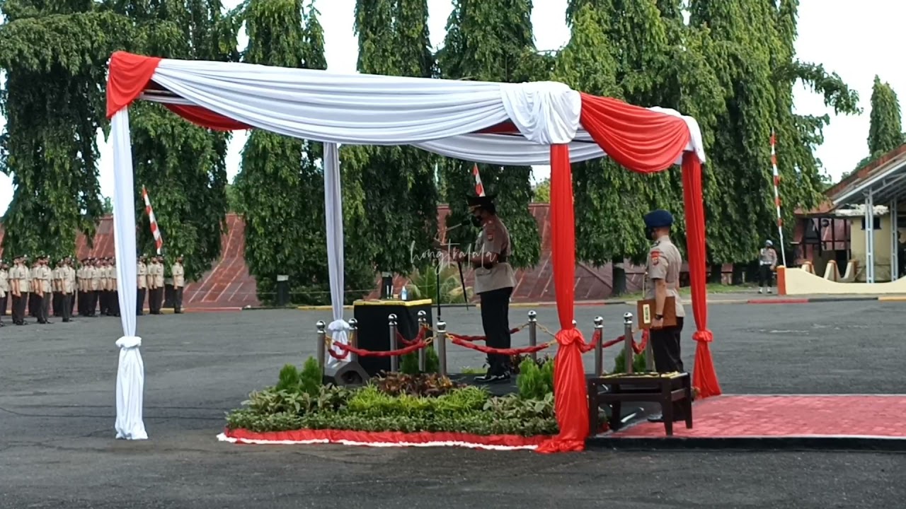 Kapolda Lantik 300 Bintara Angkatan 46 Satya Haprabu di SPN Polda Sulut