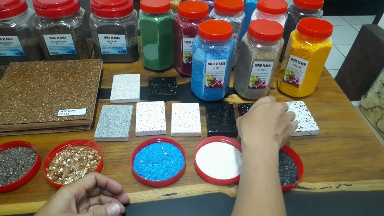 Perbedaan Mica Flakes dan Solid Flakes beserta saran pengaplikasiannya untuk apa saja