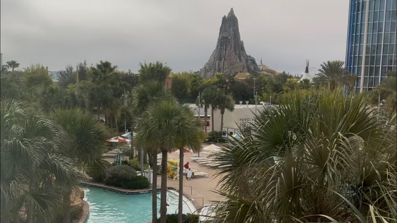 A MAGICALLY EPIC ADVENTURE! | TRAVEL DAY and UNIVERSAL'S CABANA BAY BEACH RESORT ROOM TOUR