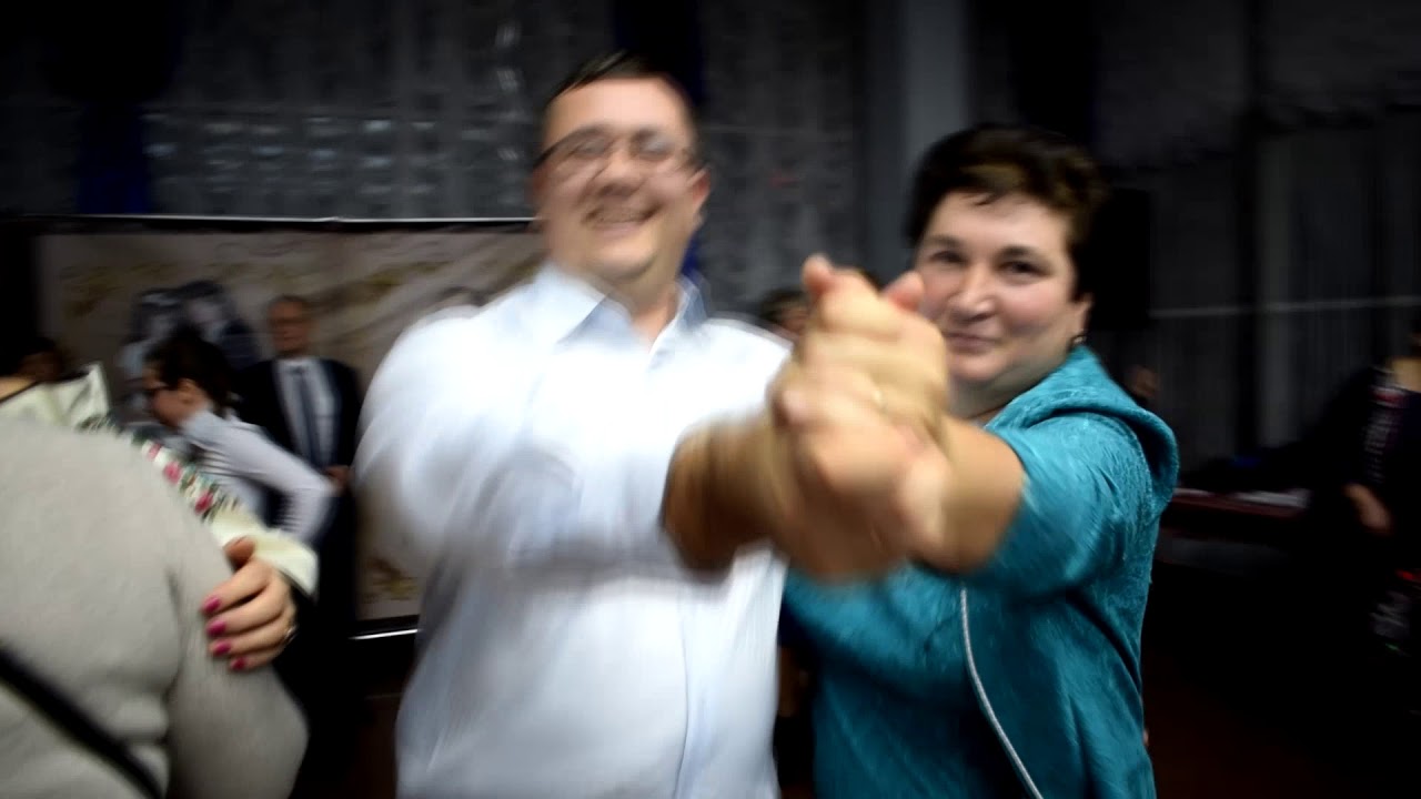 ТАНЦУЮТ ВСЕ !   ДО УПАДУ  ! ! !