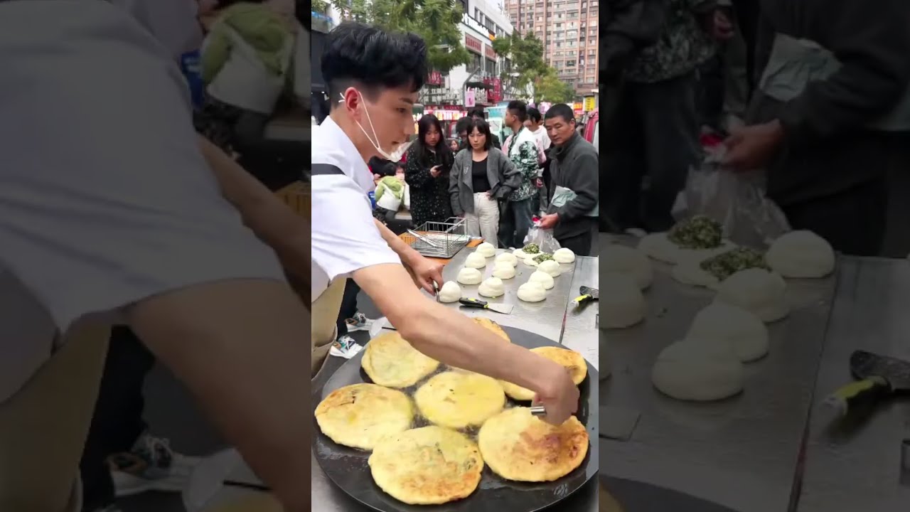 The CRISPIEST Chinese Scallion Pancakes You’ll Ever Eat! (Extra Flaky)