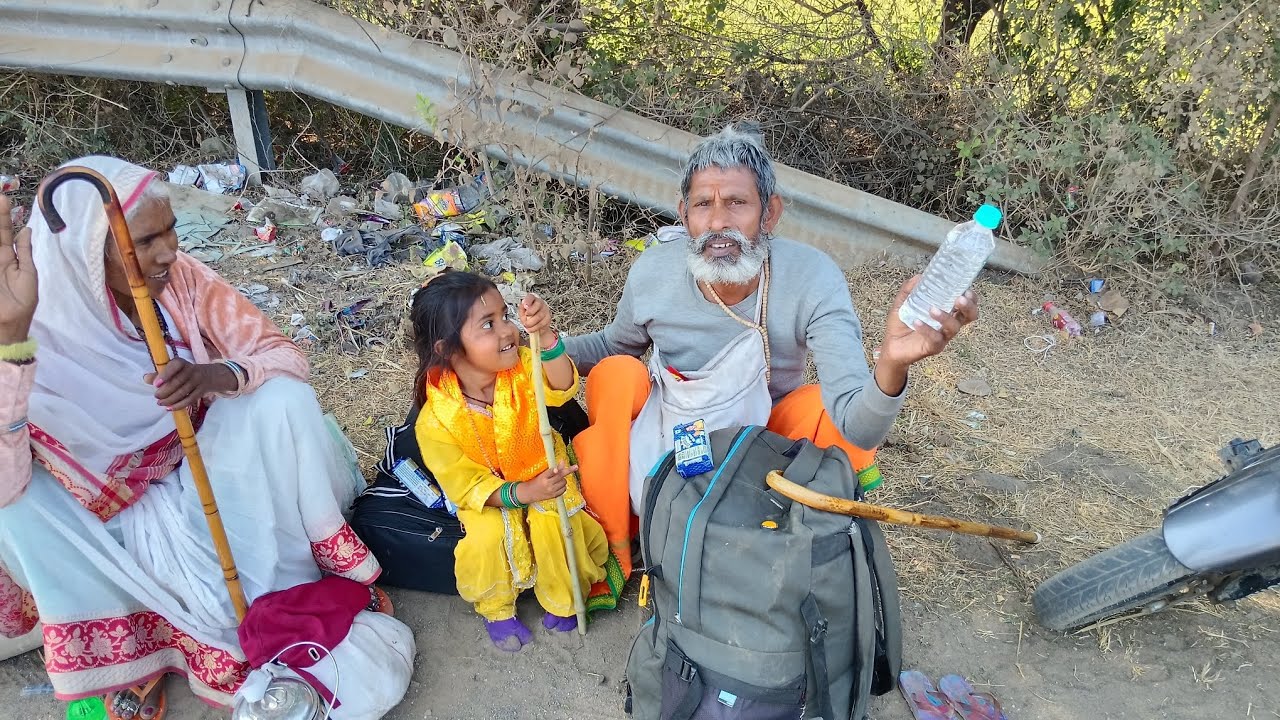  *कैंसर से जीत कर नंदनी कर रही है नर्मदा परिक्रमा *रोंगटे खड़े करने बाली नंदनी की कहानी  प्रथम भाग