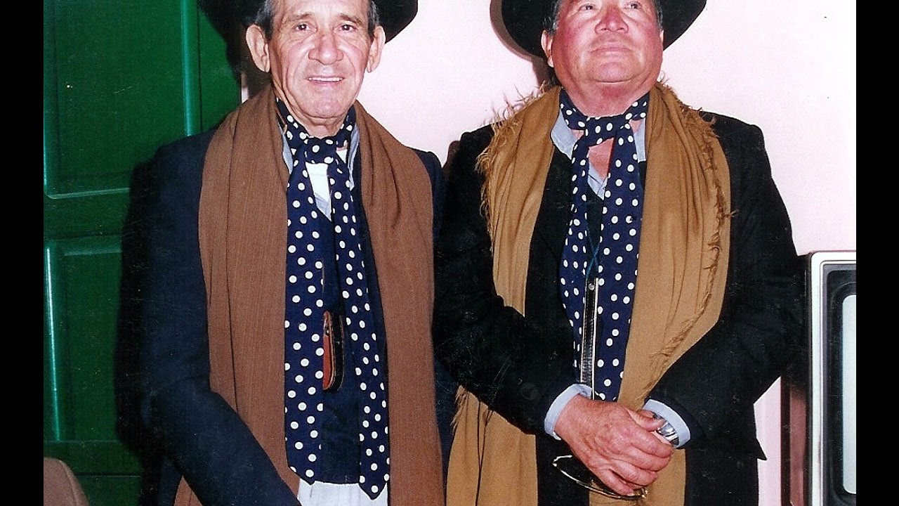 Dúo Suarez-Palomo - Chacareras, gatos y escondidos