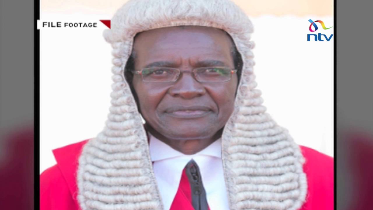 CJ Maraga re-introduces attire Mutunga discarded