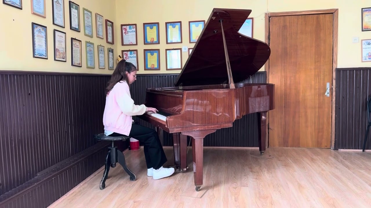 І.Беркович : Прелюдія #9 (Мі-мажор) .            Виконує Зийнич Віолетта