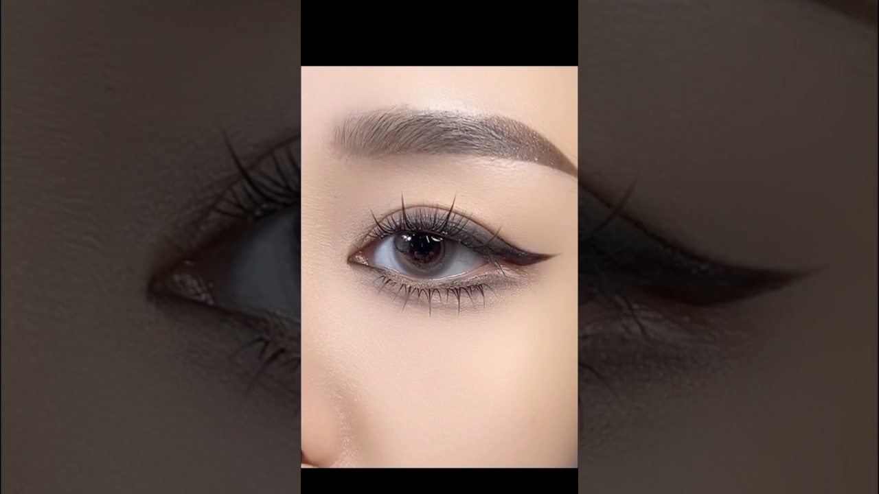 Eyeliner tips and tricks || eyeliner tutorial | eyeliner #eyeliner #shorts