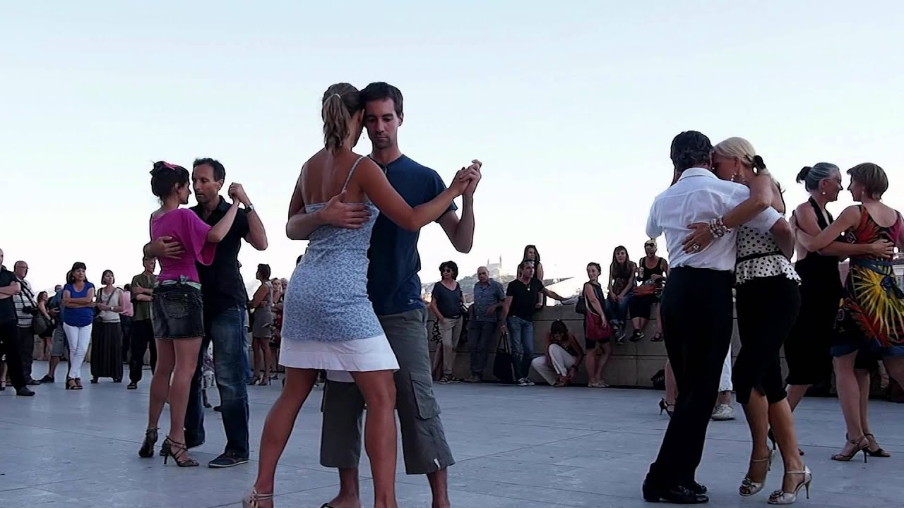 Bal d'ouverture La rue du Tango 2015 Gare Saint Charles