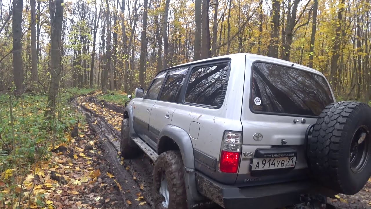 Toyota TLC 80 with Interco Irok 36x13.5 in russin autumn wood