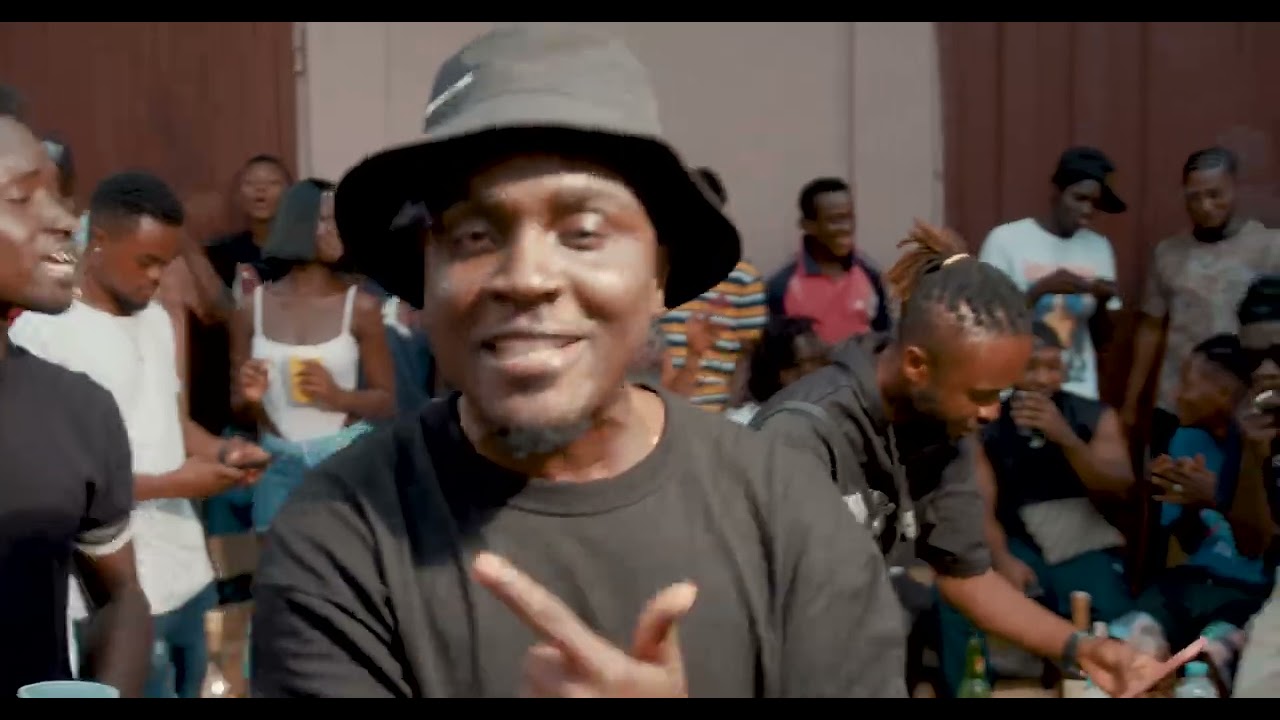 Kweku Smoke & Hordzi - Asakaa (Official Music Video)