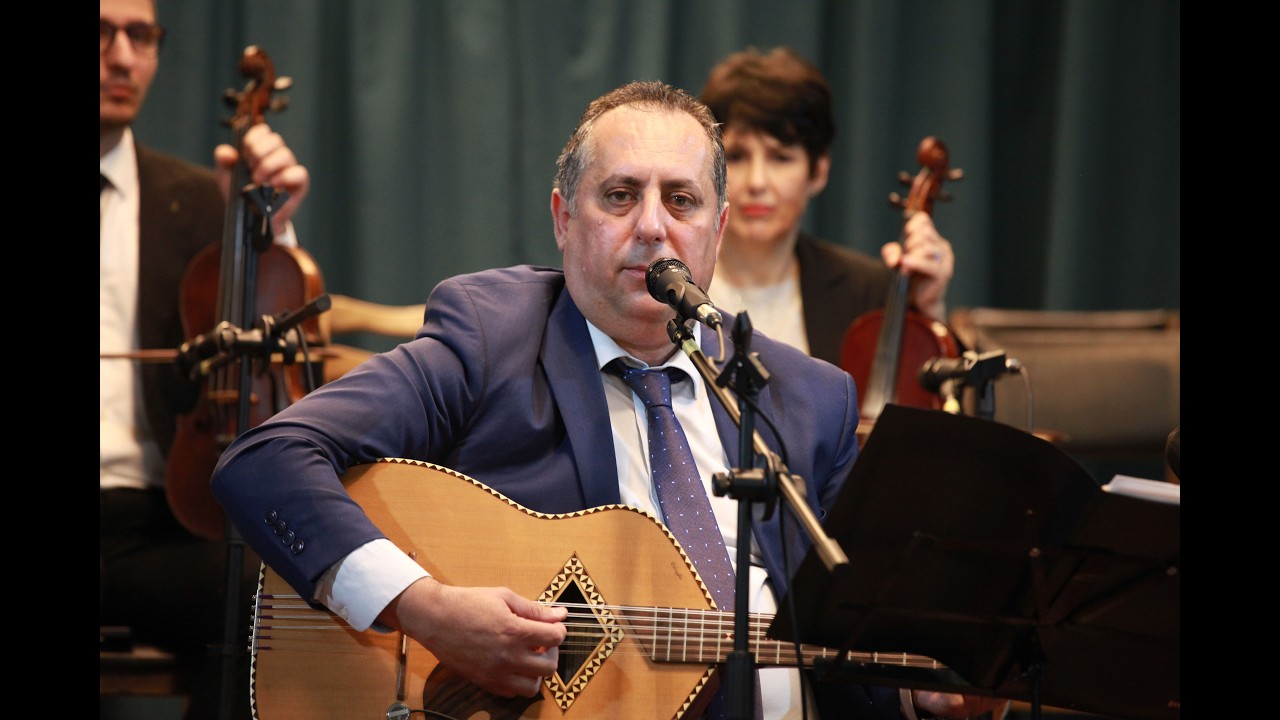 YACINE GHOMARI DE L'ASSOCIATION EL DJAZAIRIA EL MOSSILIA
