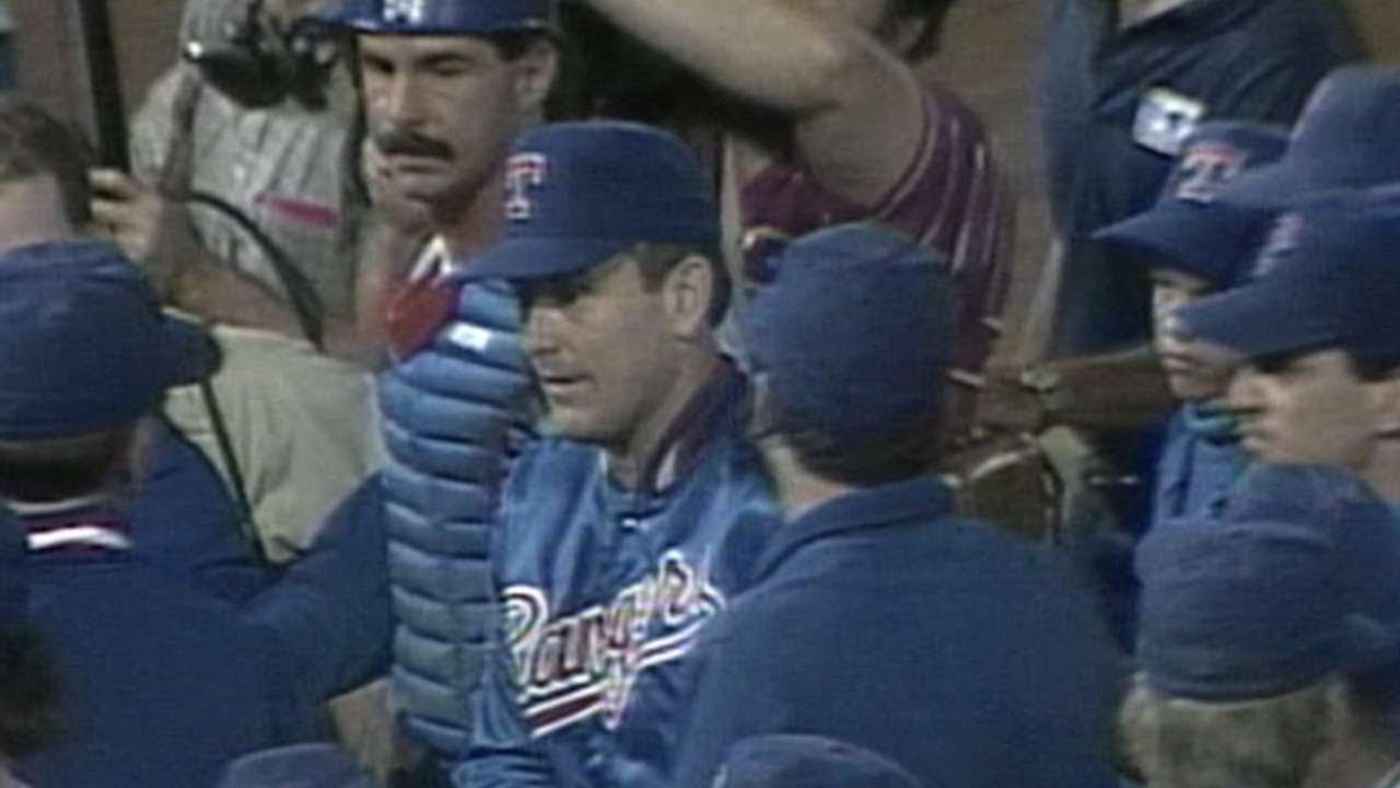 Nolan Ryan K's 8 in 300th career win
