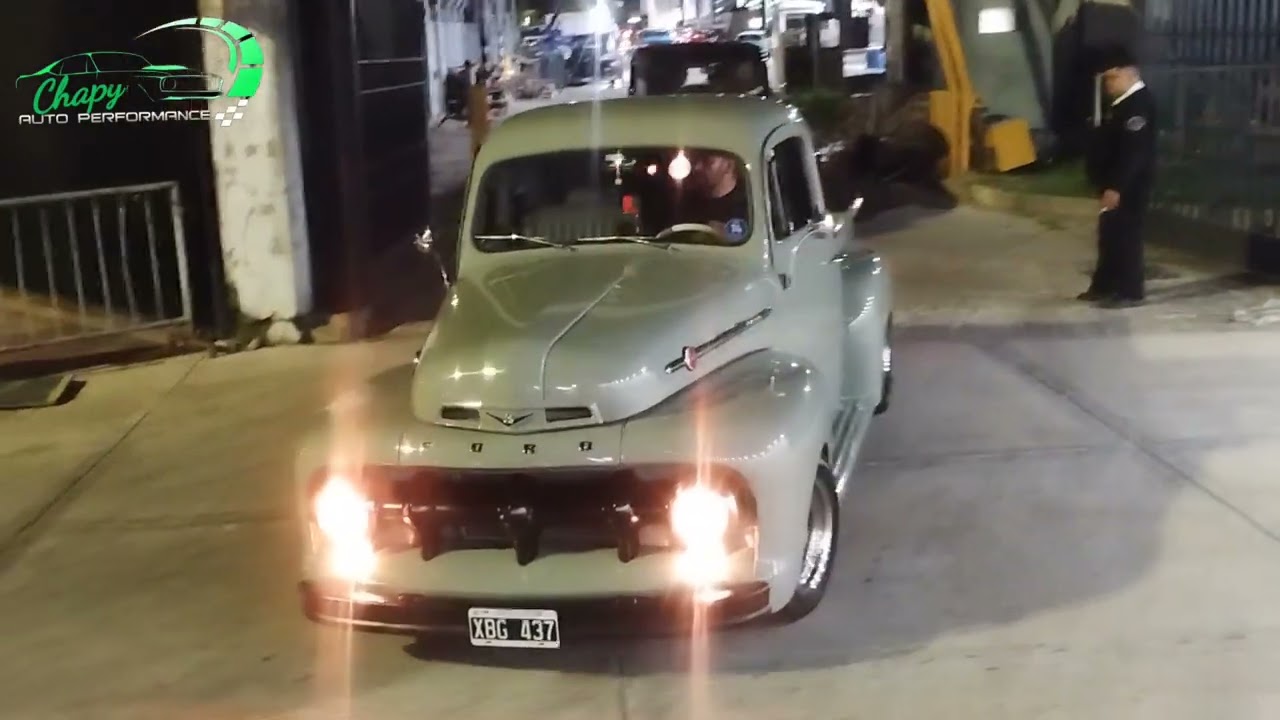 El Garage Motorshow (salida de expositores) delibery se colgó con el pedido.