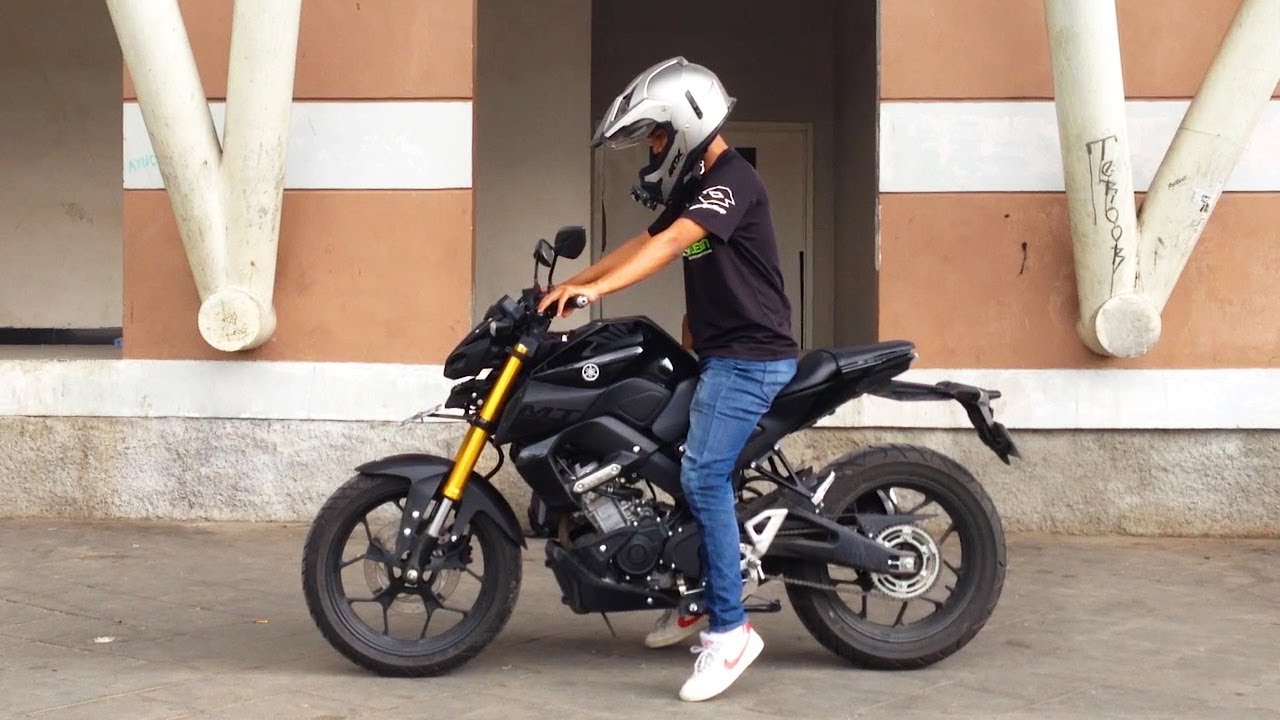 Bahas Ergonomi dan Posisi Penumpang di Yamaha MT-15